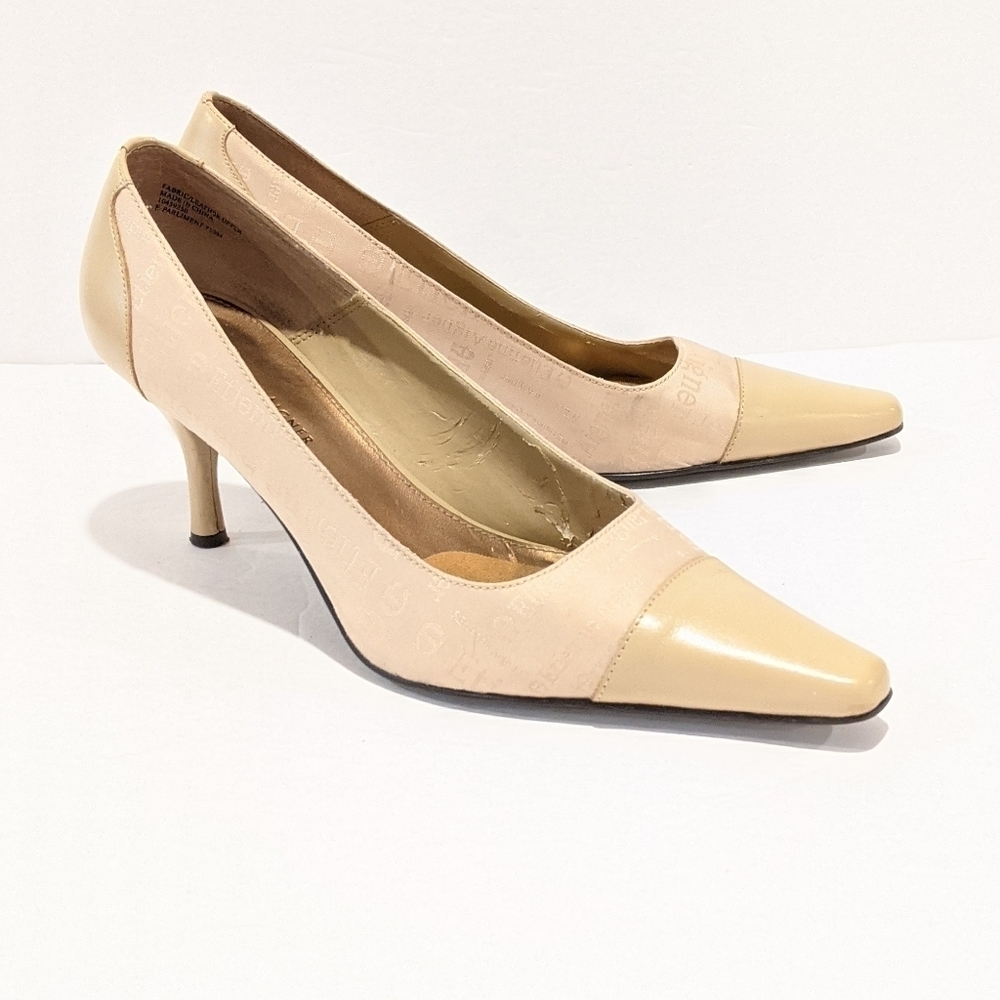 𝅺etienne Aigner cream pointy toe heels sz 7.5